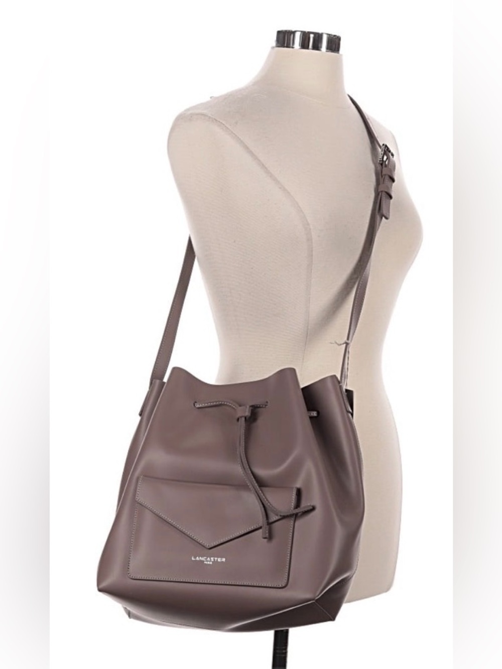 Authentic Lancaster Paris "Pur Smooth" Bucket Bag